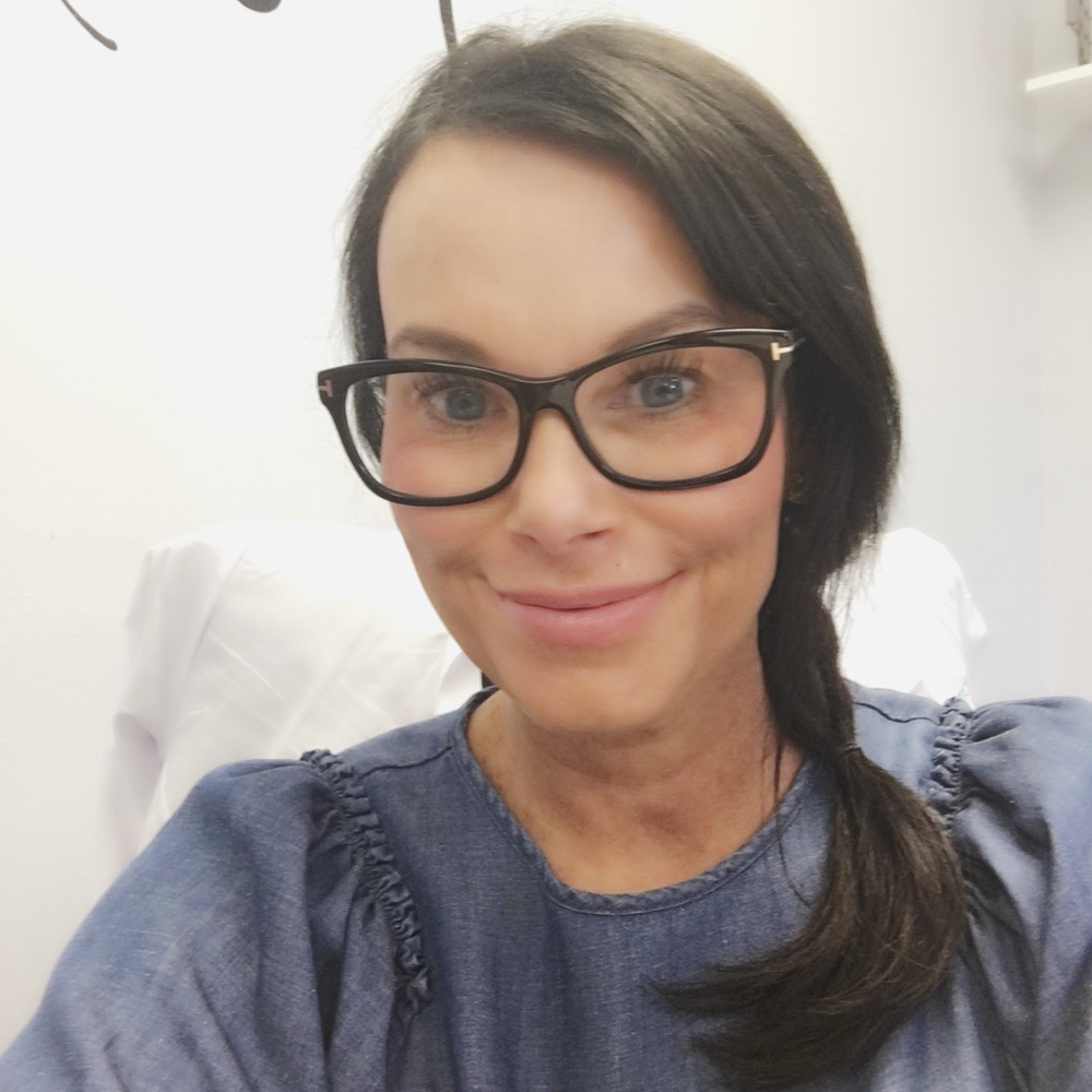 Meet your Posher, Traci